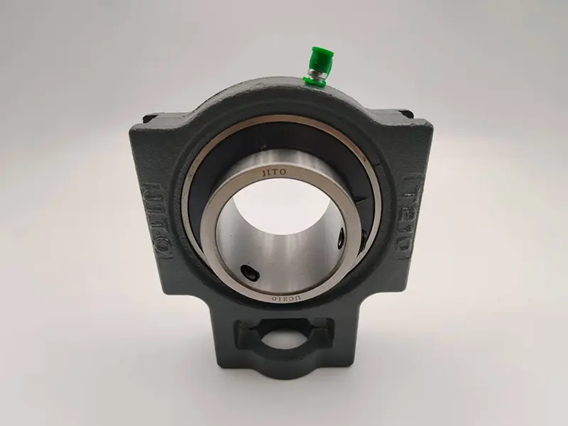 UCT210 Pillow Block bearing 117*148*49 High Precision Various Sealing Properties Good Centering Performance Radial Load